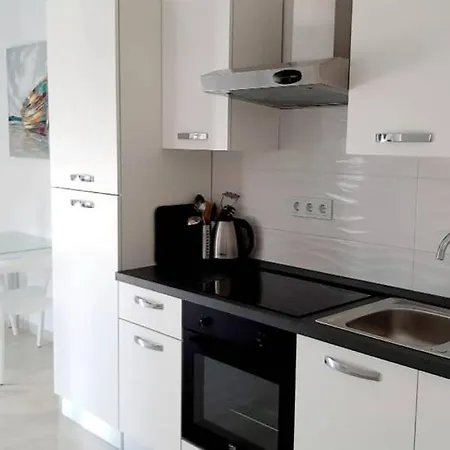 Apartmani Irina Mandre Exterior photo