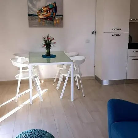 Apartmani Irina Mandre Exterior photo