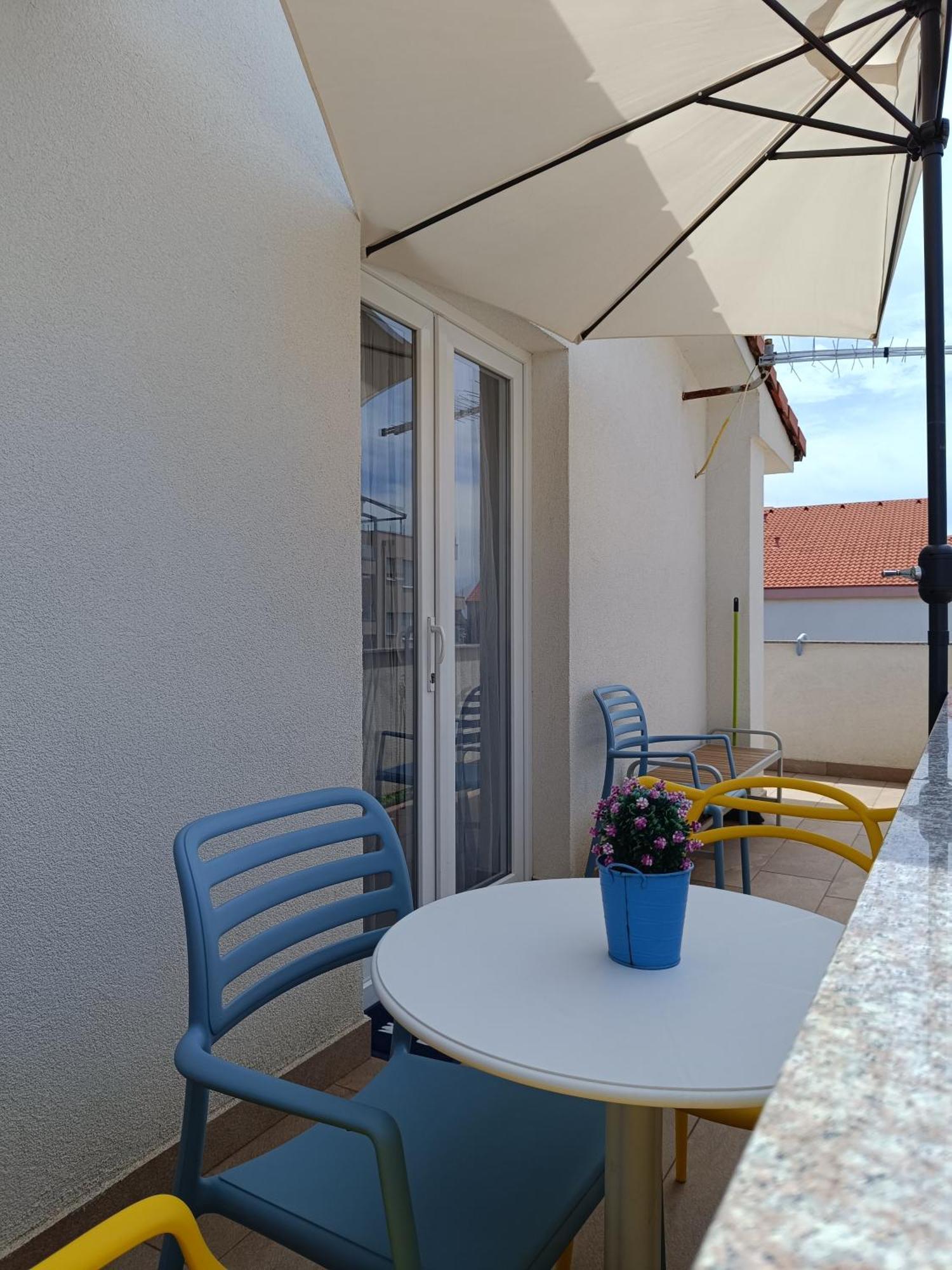 Irina Apartment *